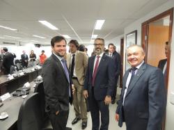 Da esq. p/ dir.: PGF Ronaldo Gallo e Presidente Antonio Rodrigues